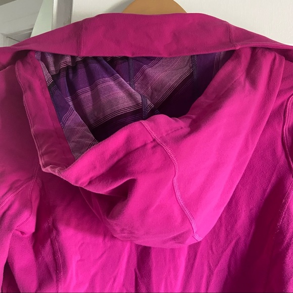 Lululemon In Stride Pink Jacket - Picture 6 of 8